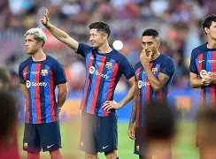 清晨巴塞罗那备战中超，遗憾出局细节曝光，气氛紧张，更衣室氛围转暖(西甲巴塞罗那读秒绝平西班牙人)