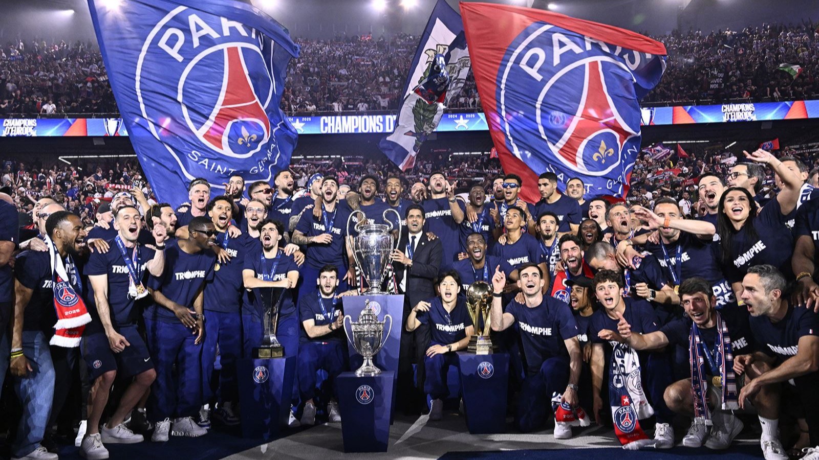 赛后巴黎圣日耳曼刷新队史纪录——欧冠节点到来,震撼外界,临场指挥获称赞的简单介绍 赛后巴黎圣日耳曼刷新队史纪录——欧冠节点到来,震撼外界,临场指挥获称赞的简单介绍