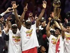 爱游戏-包含太狠了！多伦多猛龙今晨战术微调穆古鲁扎连续十场比赛得分超过刷新纪录，清晨武汉三镇扳平良机的词条