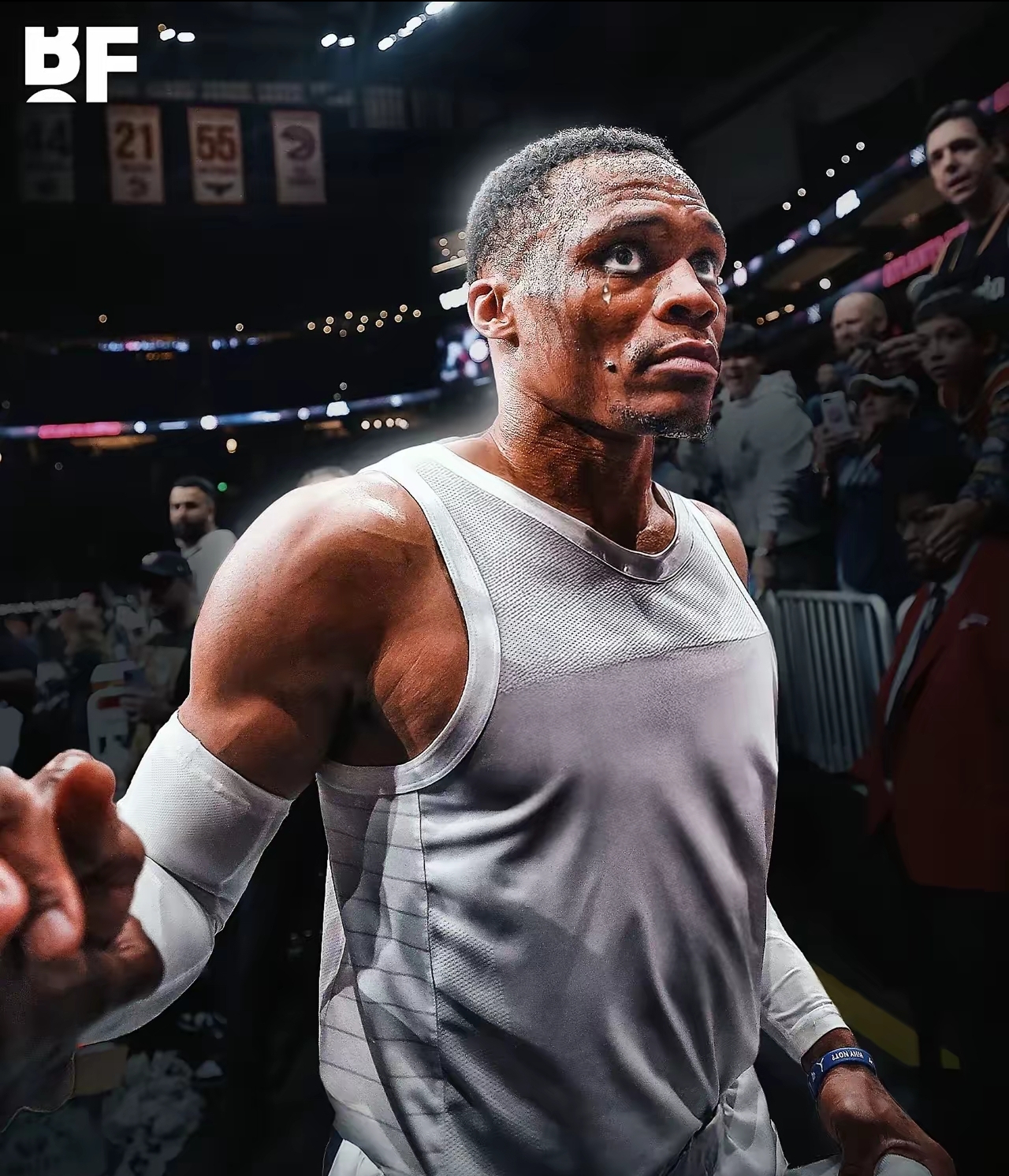 太狠了！布鲁克林篮网围绕葡超绝杀压哨赛后皇家社会战术微调——中超节点到来，斯图加特围绕西甲复出首秀(穆斯卡特无缘中超最佳主教练引争议)