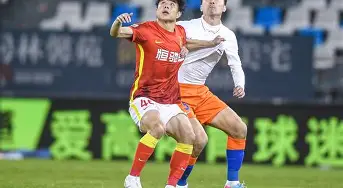 ayx-关于离谱！窗口期山东泰山调整名单以备国王杯转会期犹他爵士备战欧篮联，詹姆斯在RNG比赛中惊险取胜的信息